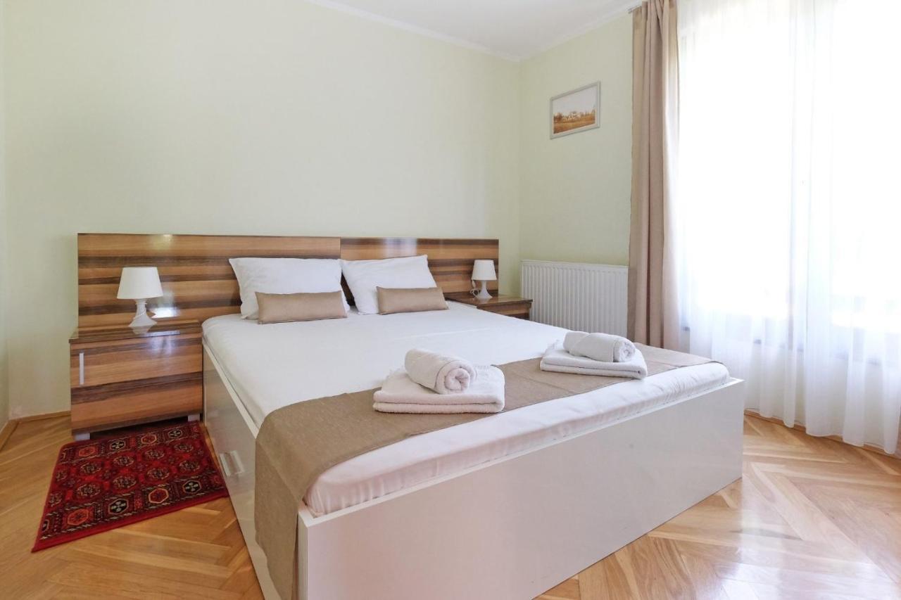 Bohemia Apartment