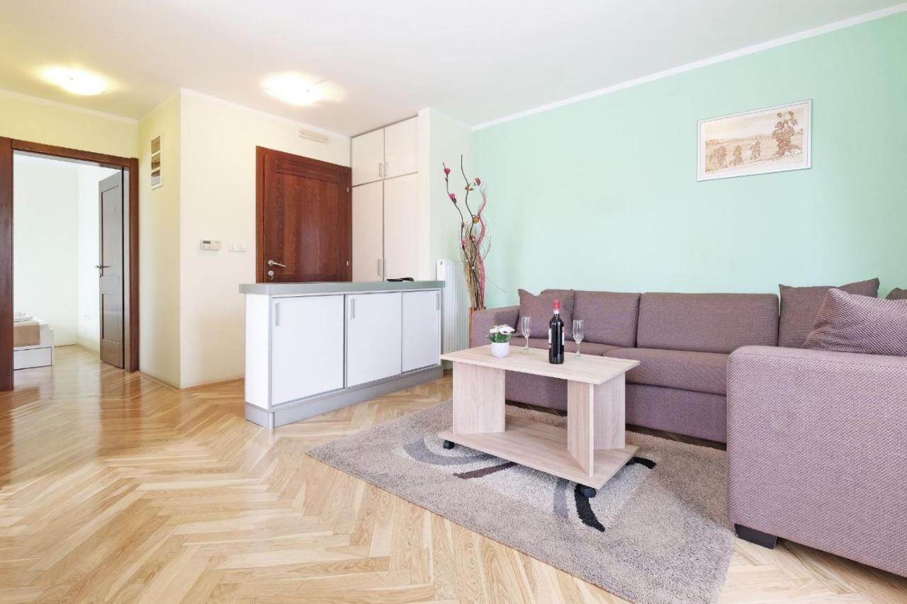 Bohemia Apartment