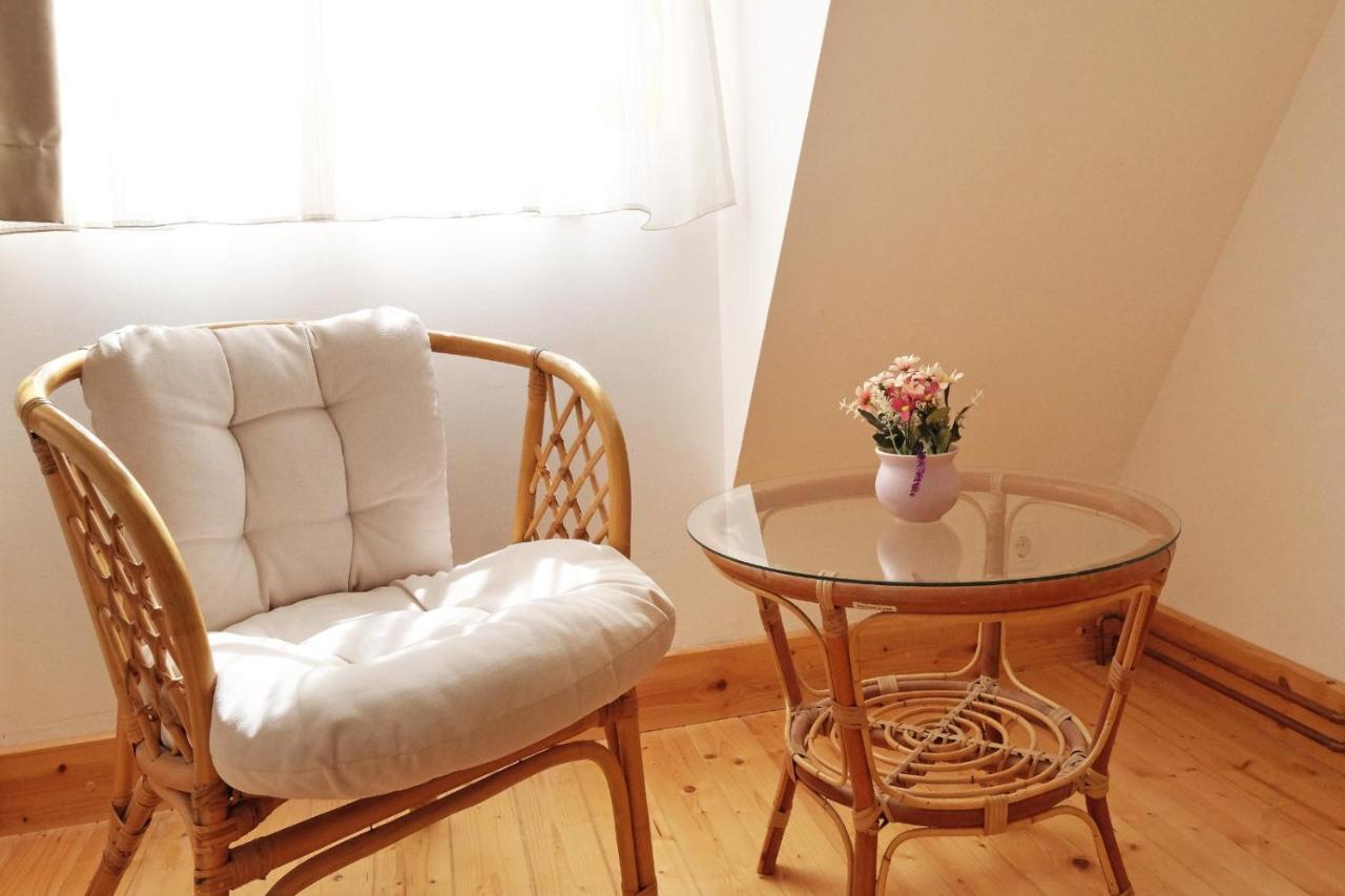Bohemia Apartment *
